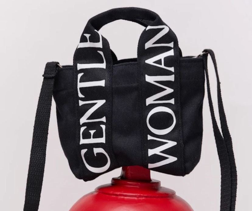 Black Medium Bag (Gentle Woman)