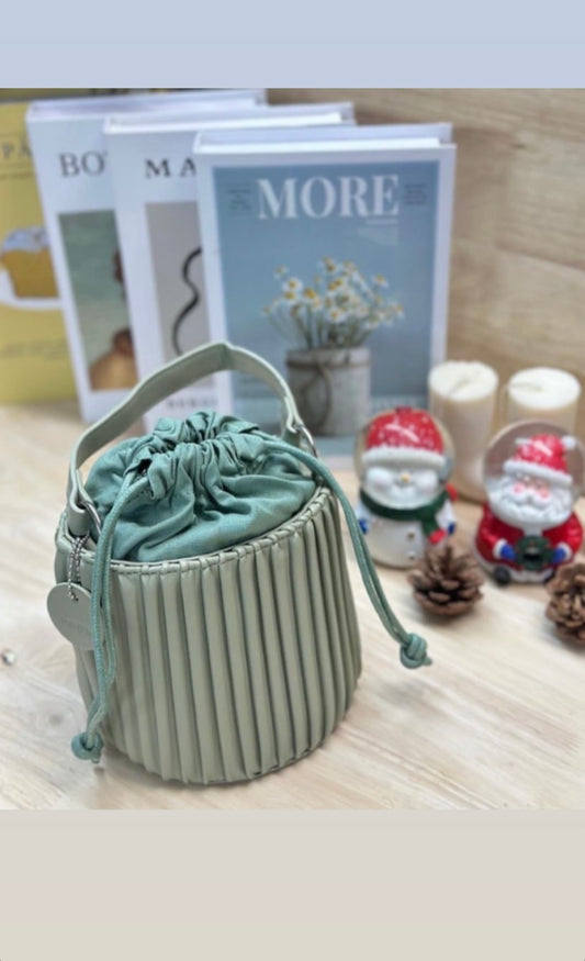 Pistachio Medium Bag(Prem)