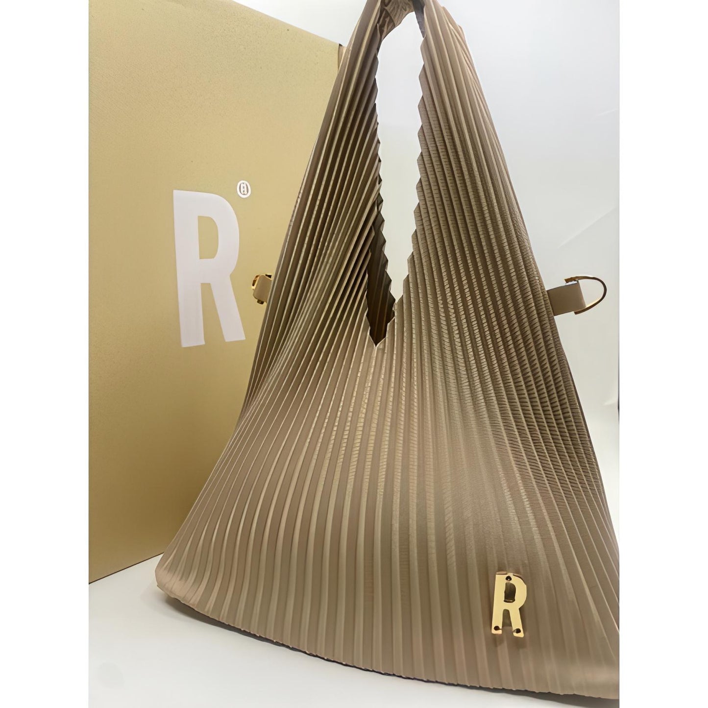 Vanilla Small Bag (Repleat)